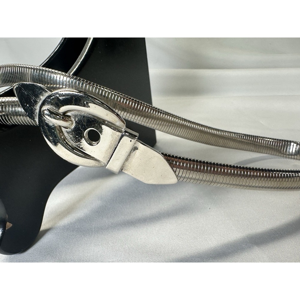 1970s 80s Accessocraft Skinny Snake Stretch Disco Fashion Belt Silver Buckle 27